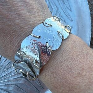 Recycled Aluminum Guitar Pick Bracelet – 7” – Handmade Art Jewelry